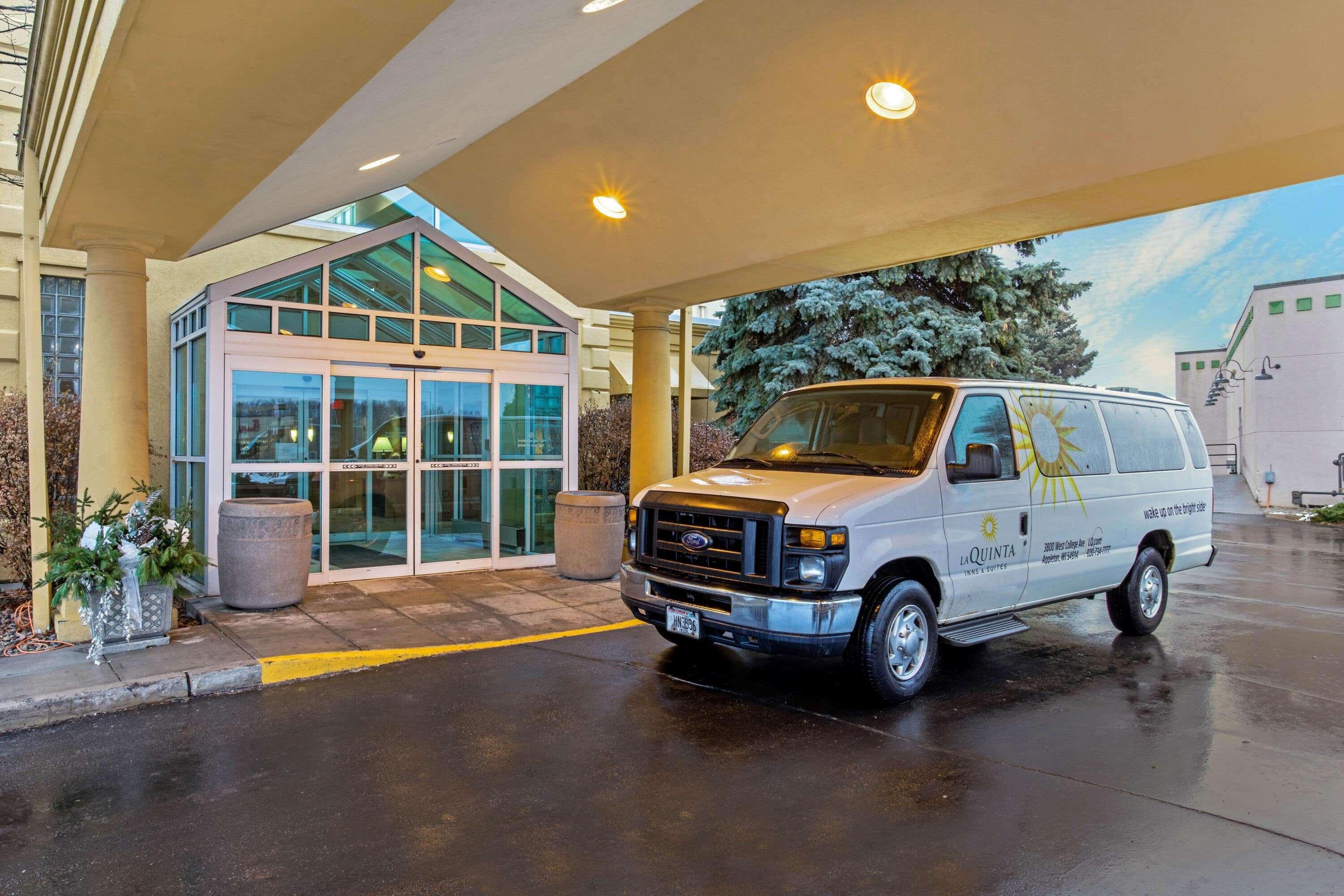 La Quinta By Wyndham College Avenue Hotel
