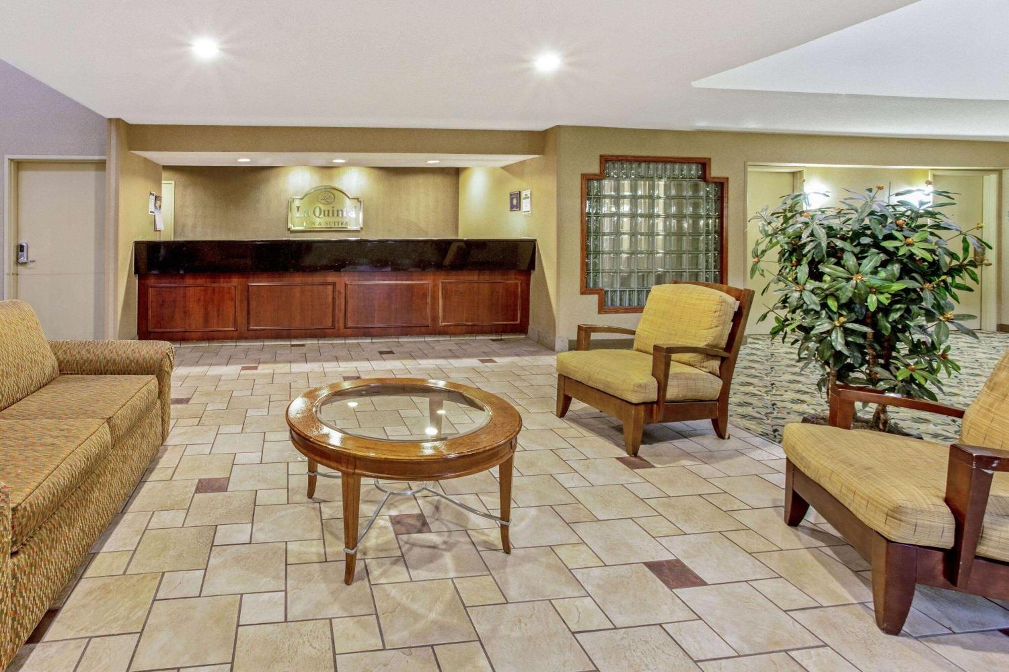 La Quinta By Wyndham College Avenue